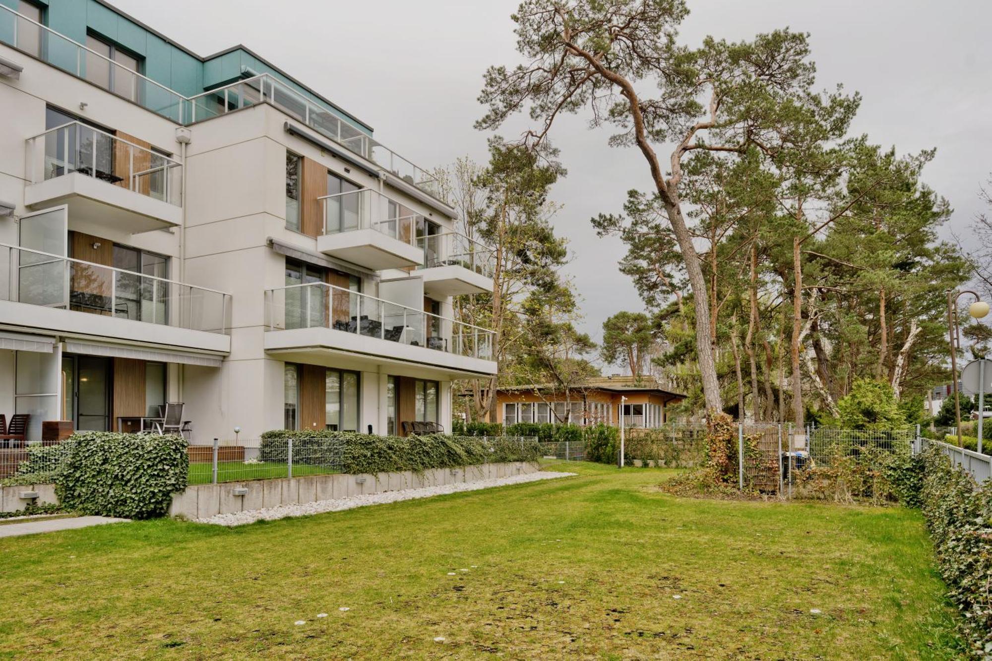 Blueapart Apartamenty Jurata Exterior photo